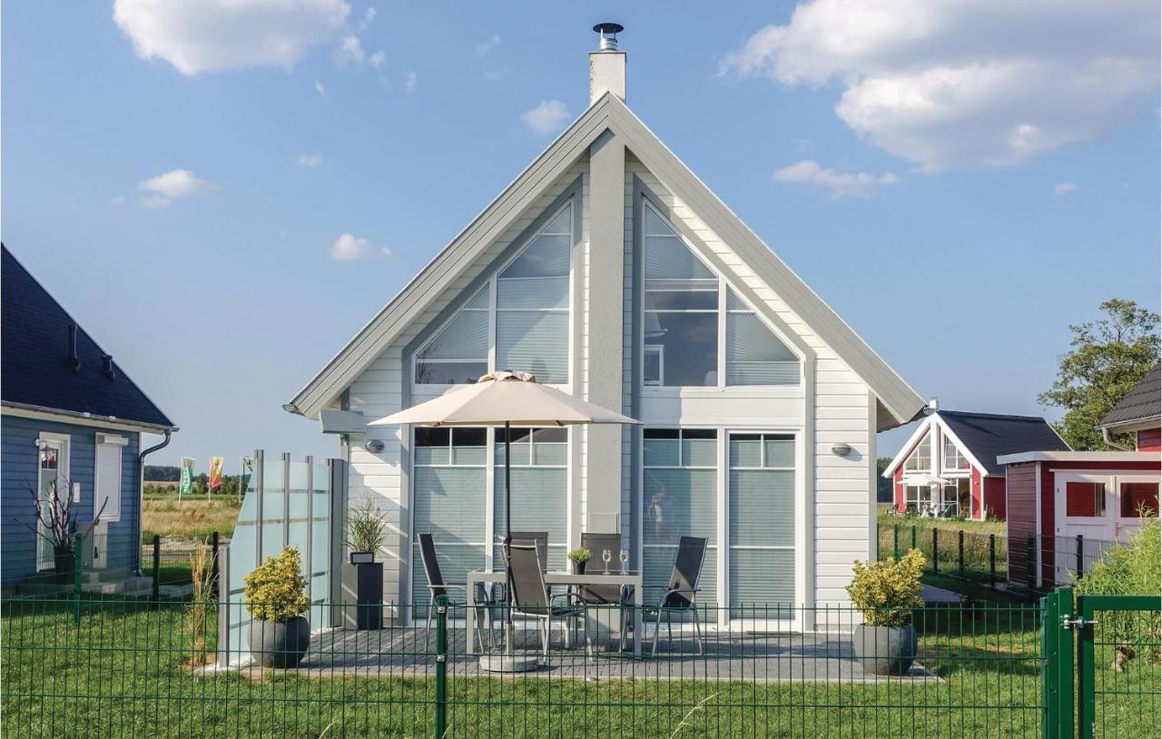 Beach Front Home In Zerpenschleuse With Wifi Luaran gambar